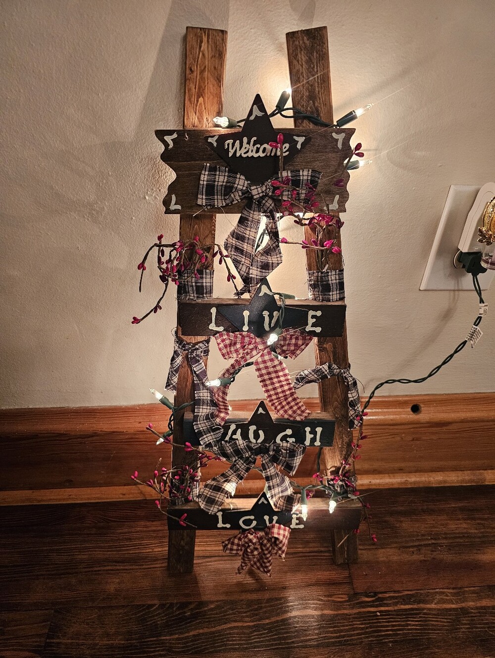 Country LIGHT UP WELCOME LADDER
